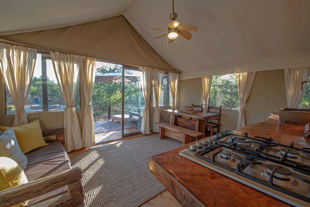 Mountain View Safari Lodge Ходспруит Екстериор снимка