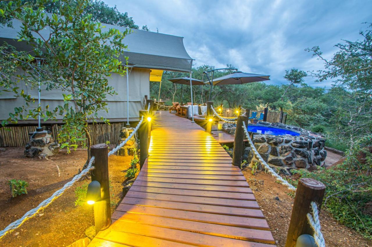 Mountain View Safari Lodge Ходспруит Екстериор снимка